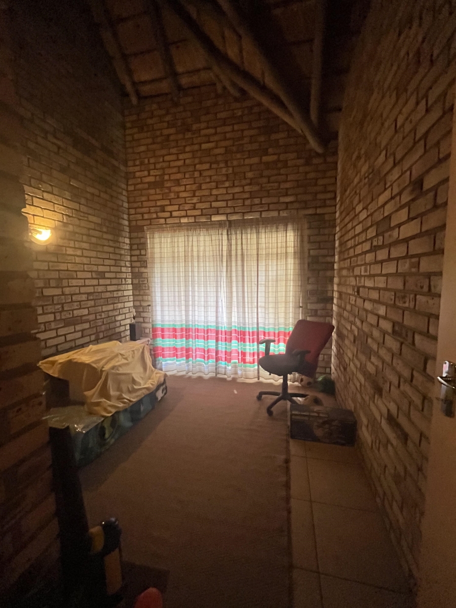 4 Bedroom Property for Sale in Potchefstroom Rural North West